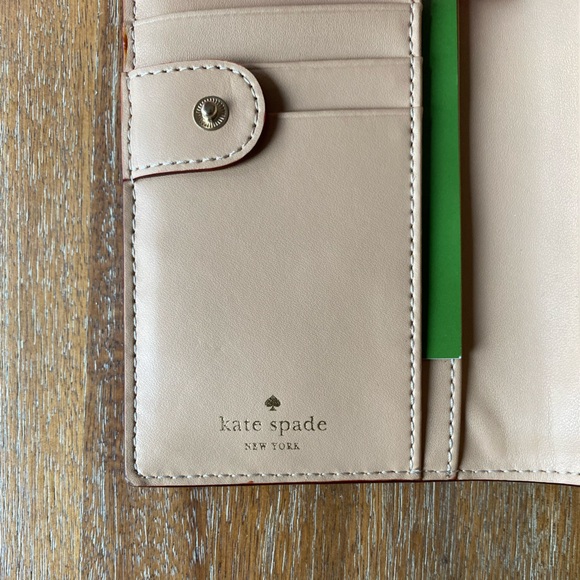 Kate Spade Stacy Bifold Grand Street Pebble - Picture 8 of 11